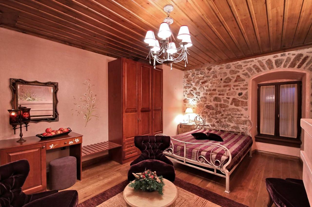 Lousiou Nymfes Bed and Breakfast Gortynia Exterior foto