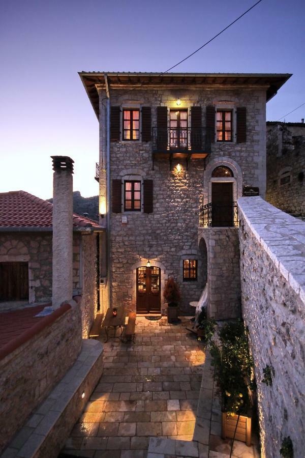 Lousiou Nymfes Bed and Breakfast Gortynia Exterior foto