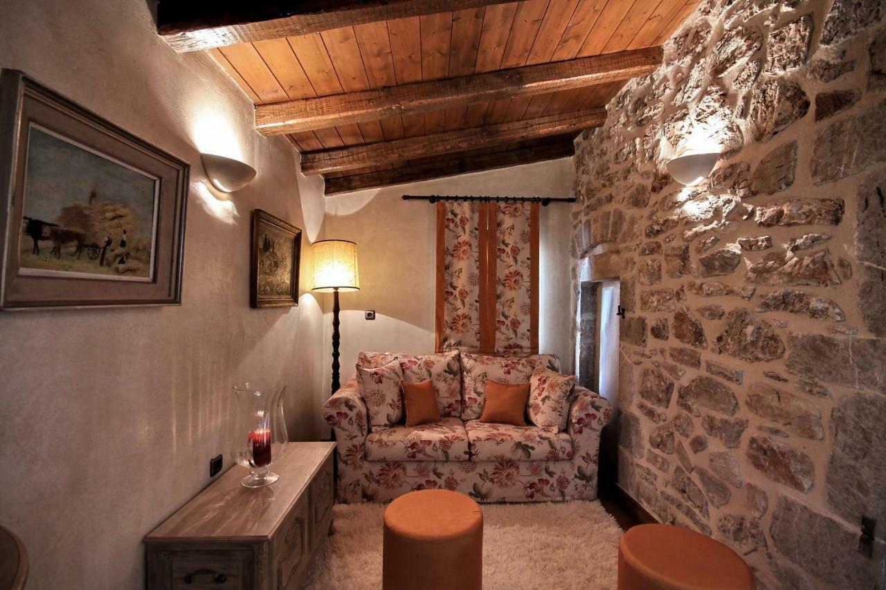 Lousiou Nymfes Bed and Breakfast Gortynia Exterior foto